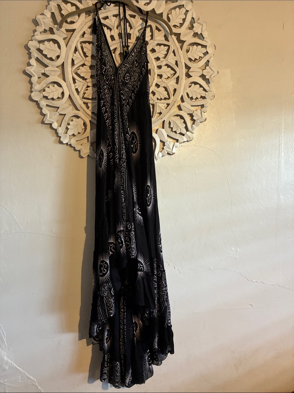 Black Printed Halter Maxi Dress with V-Neck